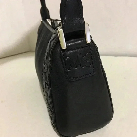 Michael kors Black Nylon shoulder bag - Picture 4 of 8